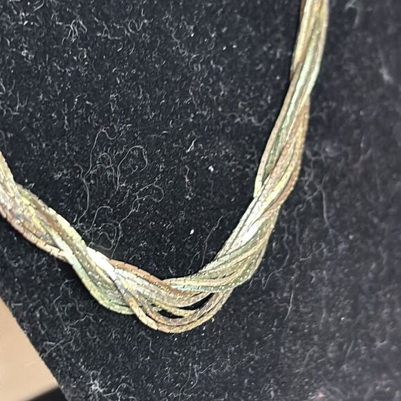Vintage Mixed Metal Tone Twisted Chain Necklace Silver and Brass Tones 17” - Picture 3 of 4